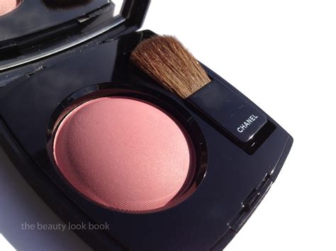 chanel rose initial blush